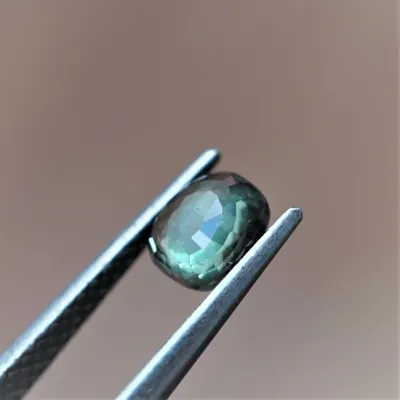Alexandrit přírodní drahokam 1,06ct, Srí Lanka, certifikát