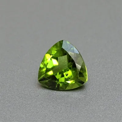 Olivín - Peridot 5,27ct Afganistán