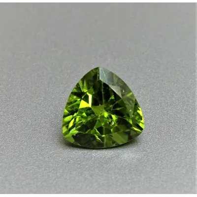 Olivín - Peridot 5,27ct Afganistán