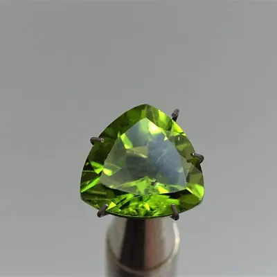 Olivín - Peridot 5,27ct Afganistán