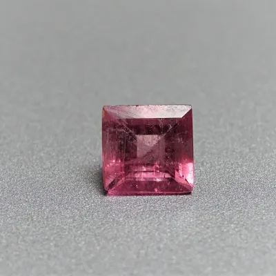 Turmalín 1,49 ct, Afrika