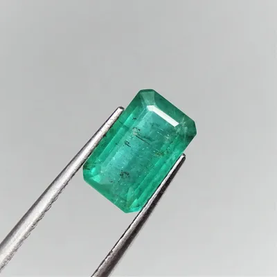 Smaragd přírodní broušený 2,78 ct, Zambie