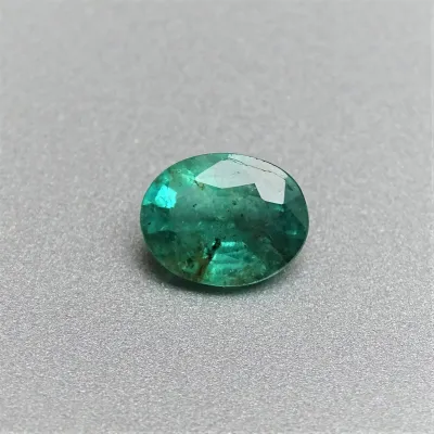 Smaragd přírodní broušený 1,76 ct, Zambie