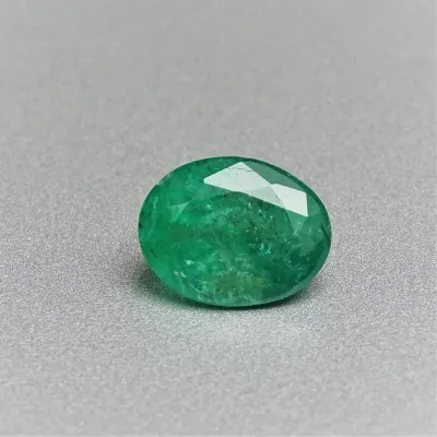 Smaragd přírodní broušený 3,67 ct, Zambie