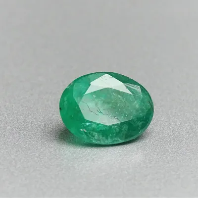 Smaragd přírodní broušený 3,67 ct, Zambie