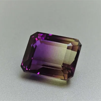 Ametrín broušený 53,94 ct, Bolívie