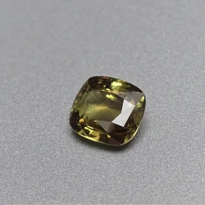 Alexandrit - 3,05 ct Srí Lanka CGL certifikát člen asociace GIA