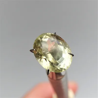 Citrín broušený 6,27 ct, Srí Lanka