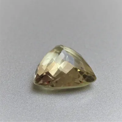 Citrín broušený 9,94 ct, Srí Lanka