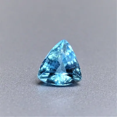 Topaz modrý 2,28 ct, Srí Lanka