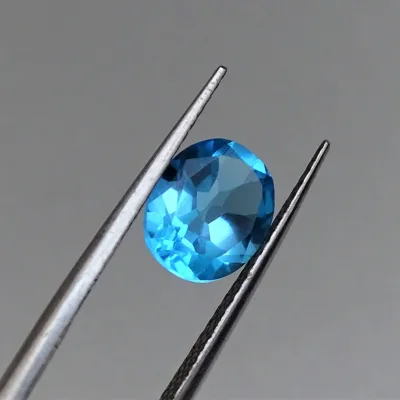 Topaz modrý 3,30 ct, Srí Lanka