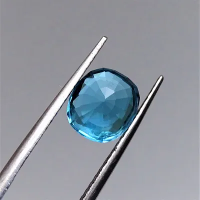 Topaz modrý 2,77 ct, Srí Lanka