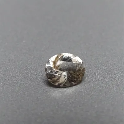 Sinhalit - 1,22 ct, Srí Lanka