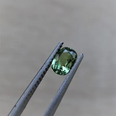 Alexandrit - 0,63 ct Srí Lanka GIA certifikát