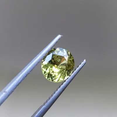 Chryzoberyl přírodní - 1,23 ct, Srí Lanka