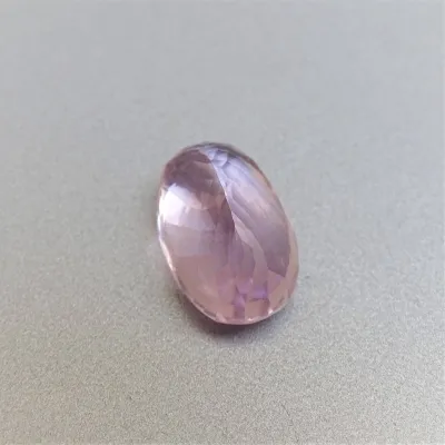 Kunzit broušený top kvalita 11,45ct, Afganistán