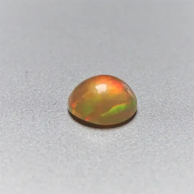 Etiopský opál kabošon 2,5ct, Etiopie