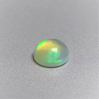 Etiopský opál kabošon 2,78ct, Etiopie