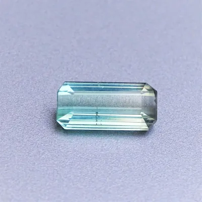 Turmalín přírodní bicolor 4,80ct, Brazil