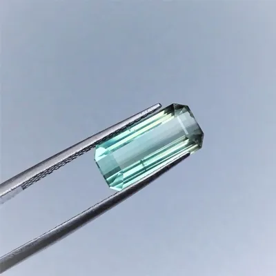 Turmalín přírodní bicolor 4,80ct, Brazil