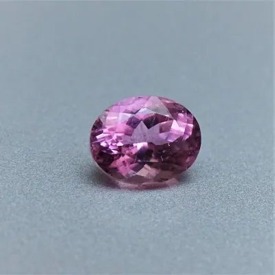 Turmalín přírodní rubelit 3,16ct, Brazilie