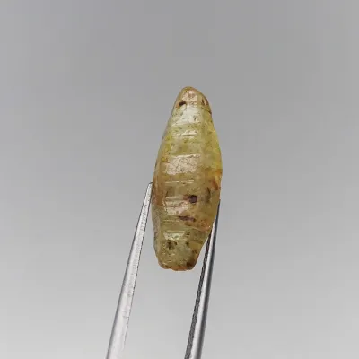 Safír surový krystal 16,87ct Srí Lanka