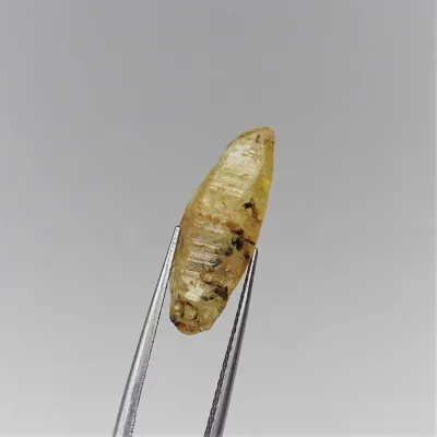 Safír surový krystal 16,87ct Srí Lanka