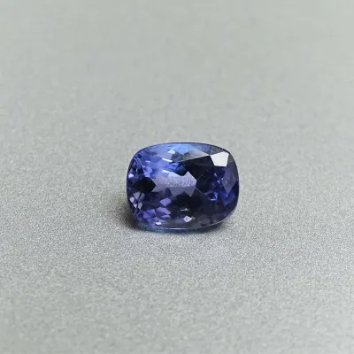 Tanzanit broušený 2,05ct, certifikát, Tanzánie