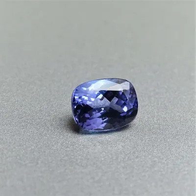 Tanzanit broušený 2,05ct, certifikát, Tanzánie