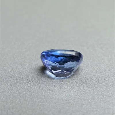 Tanzanit broušený 2,05ct, certifikát, Tanzánie