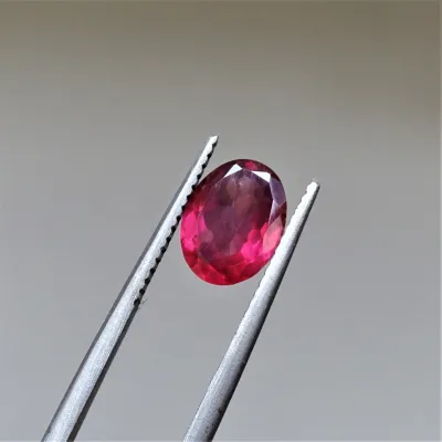 Granát - RHODOLIT - 1,77 ct