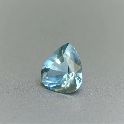 Akvamarín přírodní broušený 5,58ct, certifikát, Brazílie