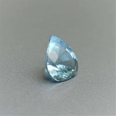 Akvamarín přírodní broušený 5,58ct, certifikát, Brazílie