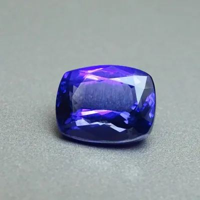 Tanzanit drahokam broušený 9,78ct, ČGL certifikát, Tanzánie