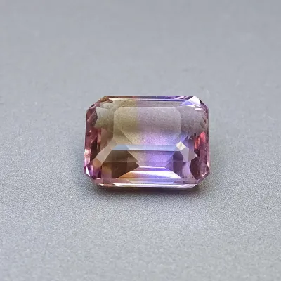 Ametrín přírodní broušený 16,60ct, Bolívie