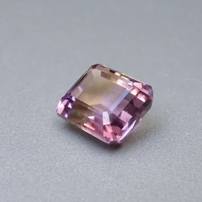 Ametrín přírodní broušený 21,82ct, Bolívie