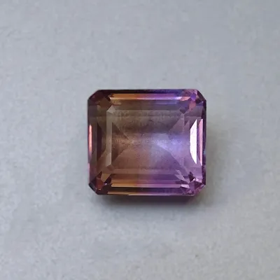 Ametrín přírodní broušený 21,82ct, Bolívie