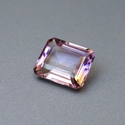 Ametrín přírodní broušený 17,99ct, Bolívie