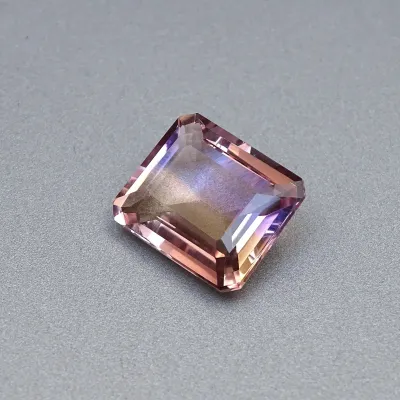 Ametrín přírodní broušený 17,99ct, Bolívie