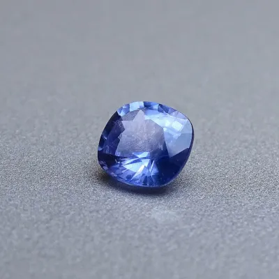 Safír modrý přírodní 1,18ct, Srí Lanka GIA certifikát Safír modrý přírodní 1,18ct, Srí Lanka GIA certifikát