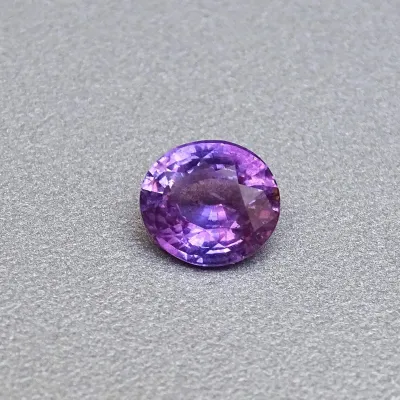 Safír fialový přírodní 1,53ct, Srí Lanka CGL certifikát Safír fialový přírodní 1,53ct, Srí Lanka CGL certifikát
