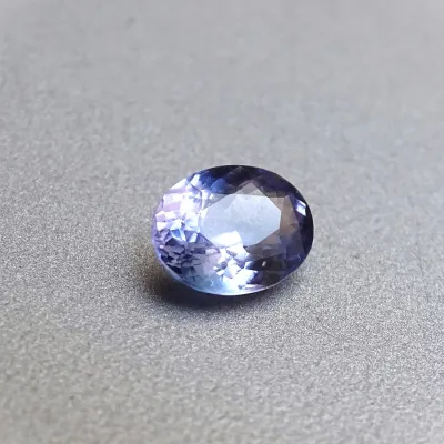 Safír modrý přírodní 1,49ct, Srí Lanka GIA certifikát Safír modrý přírodní 1,49ct, Srí Lanka GIA certifikát