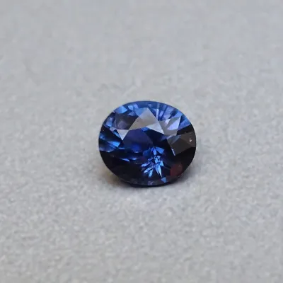 Safír modrý přírodní 0,97ct, Srí Lanka GIA certifikát Safír modrý přírodní 0,97ct, Srí Lanka GIA certifikát
