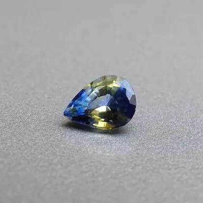 Safír BI-color přírodní 1,02ct, Srí Lanka GIA certifikát Safír BI-color přírodní 1,02ct, Srí Lanka GIA certifikát