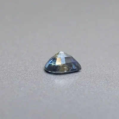 Safír BI-color přírodní 1,02ct, Srí Lanka GIA certifikát Safír BI-color přírodní 1,02ct, Srí Lanka GIA certifikát
