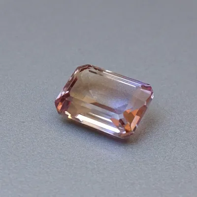 Ametrín přírodní broušený 16,30ct, Bolívie Ametrín přírodní broušený 16,30ct, Bolívie