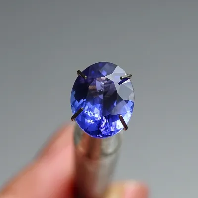 Tanzanit investiční drahokam 2,61ct, ČGL certifikát, Tanzánie Tanzanit investiční drahokam 2,61ct, ČGL certifikát, Tanzánie