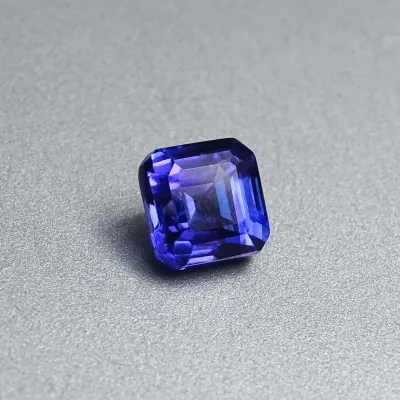 Tanzanit investiční drahokam 3,81ct, ČGL certifikát, Tanzánie Tanzanit investiční drahokam 3,81ct, ČGL certifikát, Tanzánie