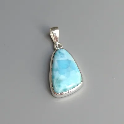 Larimar přívěšek top kvalita 8g, Dominikánská republika Larimar přívěšek top kvalita 8g, Dominikánská republika