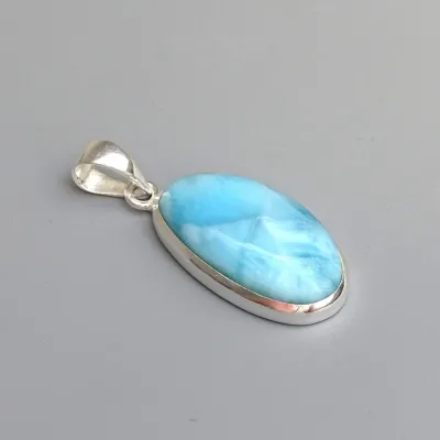 Larimar přívěšek top kvalita 7,7g, Dominikánská republika Larimar přívěšek top kvalita 7,7g, Dominikánská republika